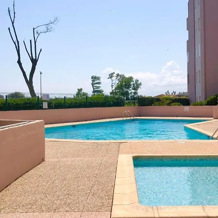 Daire T2 - Les Pieds Dans Le Sables En Toutes Saisons 5 Couchages - Climatisation - Parking Privee - Piscine - Situation Optimum Et Rare - Amoureva - Richelieu- Cap D'agde Agde
