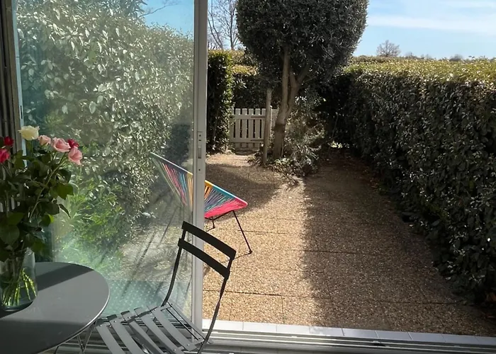 Apartment T2 - Les Pieds Dans Le Sables En Toutes Saisons 5 Couchages - Climatisation - Parking Privee - Piscine - Situation Optimum Et Rare - Amoureva - Richelieu- Cap D'agde Agde