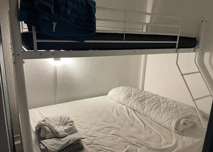 T2 - Les Pieds Dans Le Sables En Toutes Saisons 5 Couchages - Climatisation - Parking Privee - Piscine - Situation Optimum Et Rare - Amoureva - Richelieu- Cap D'agde Apartment Agde