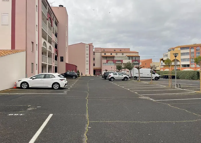 T2 - Les Pieds Dans Le Sables En Toutes Saisons 5 Couchages - Climatisation - Parking Privee - Piscine - Situation Optimum Et Rare - Amoureva - Richelieu- Cap D'agde Agde