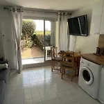 T2 - Les Pieds Dans Le Sables En Toutes Saisons 5 Couchages - Climatisation - Parking Privée - Piscine - Situation Optimum Et Rare - Amoureva - Richelieu- Cap D'agde Appartement Agde