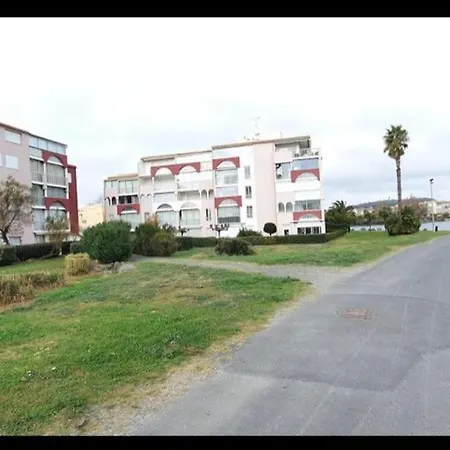 T2 - Les Pieds Dans Le Sables En Toutes Saisons 5 Couchages - Climatisation - Parking Privee - Piscine - Situation Optimum Et Rare - Amoureva - Richelieu- Cap D'agde Апартаменти *