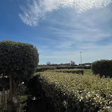 T2 - Les Pieds Dans Le Sables En Toutes Saisons 5 Couchages - Climatisation - Parking Privée - Piscine - Situation Optimum Et Rare - Amoureva - Richelieu- Cap D'agde