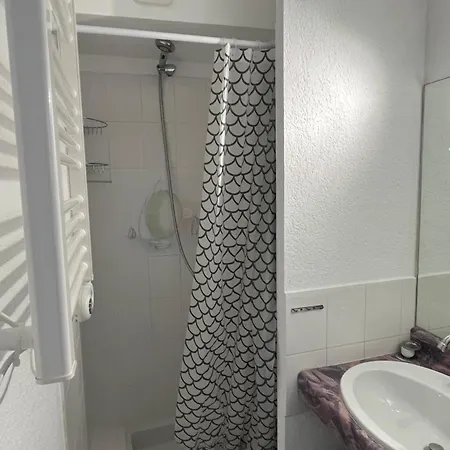 아파트 T2 - Les Pieds Dans Le Sables En Toutes Saisons 5 Couchages - Climatisation - Parking Privee - Piscine - Situation Optimum Et Rare - Amoureva - Richelieu- Cap D'agde