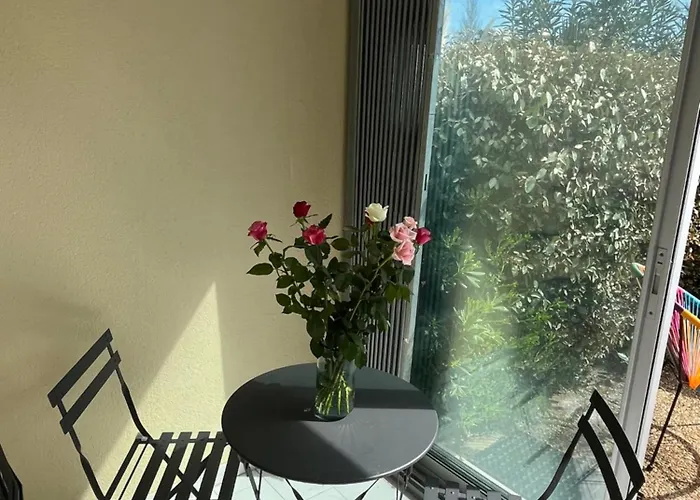 T2 - Les Pieds Dans Le Sables En Toutes Saisons 5 Couchages - Climatisation - Parking Privee - Piscine - Situation Optimum Et Rare - Amoureva - Richelieu- Cap D'agde *