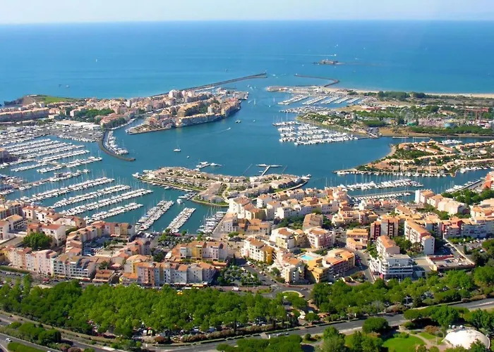 T2 - Les Pieds Dans Le Sables En Toutes Saisons 5 Couchages - Climatisation - Parking Privee - Piscine - Situation Optimum Et Rare - Amoureva - Richelieu- Cap D'agde